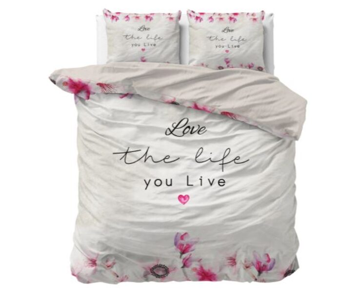 Gultas veļas komplekts LOVE THE LIFE